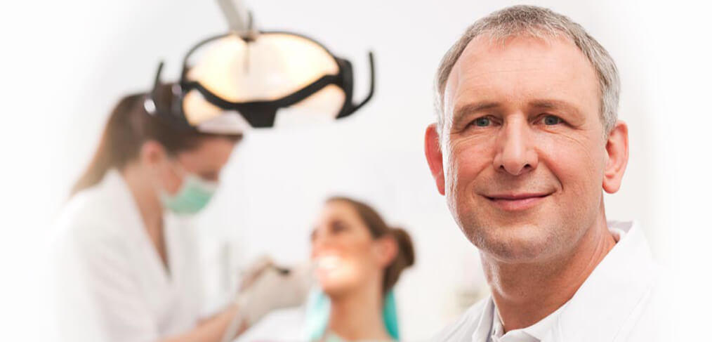 Your Dental Implants Need a Midtown NY Periodontist